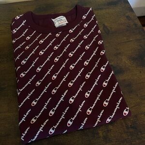Champion logo t shirt maroon